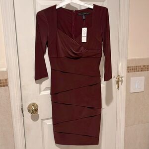 White House Black Market Instantly Slimming Dress size 4 NWT